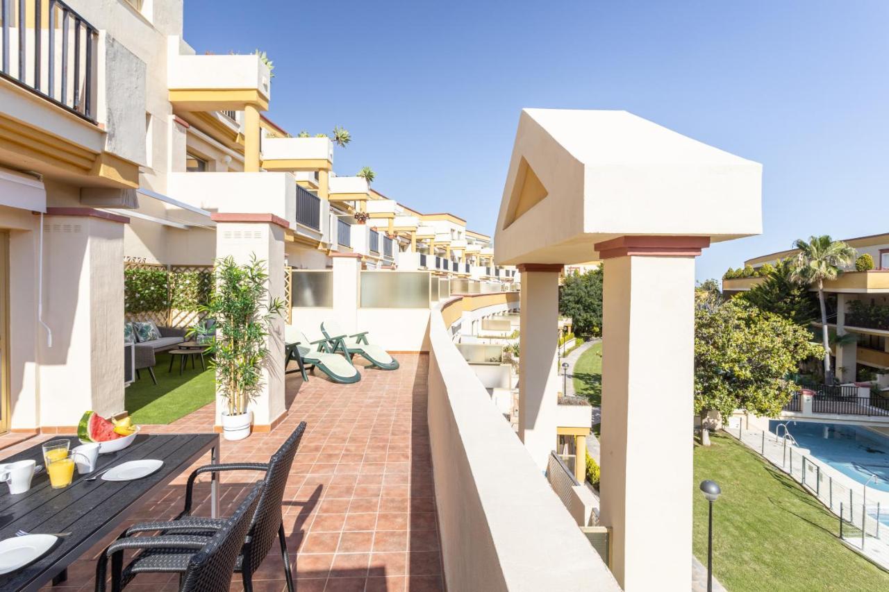 Oleholidays Romana Playa 223 Primera Linea Playa Apartment Marbella Exterior photo