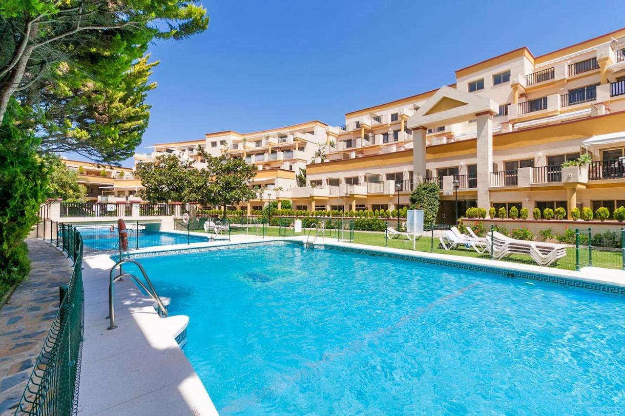 Oleholidays Romana Playa 223 Primera Linea Playa Apartment Marbella Exterior photo